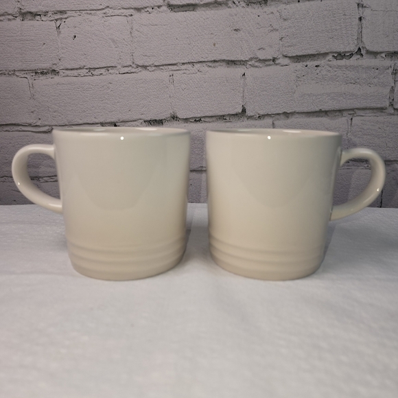 Le Creuset Cream Ceramic Dining Mugs - Picture 1 of 9